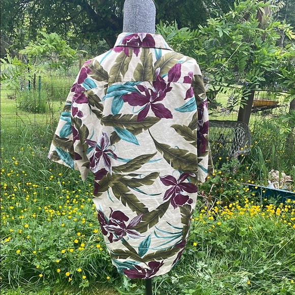 Tropical Floral Orchid Button-Up Shirt - Picture 10 of 14
